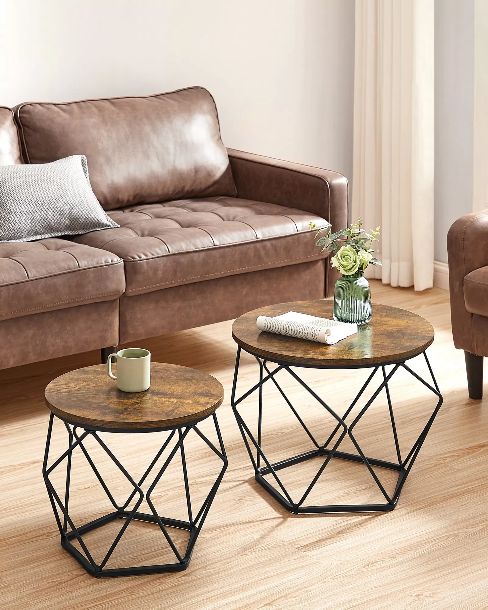 Illustration numéro 2 du produit Tables basses gigognes lot 2  effet bois style industriel Marron