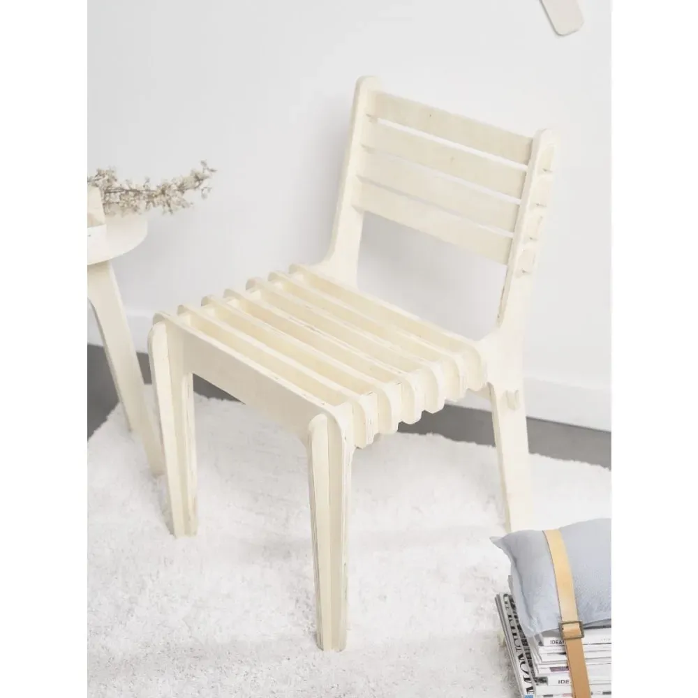 Illustration numéro 2 du produit Chaise Japandi  TU