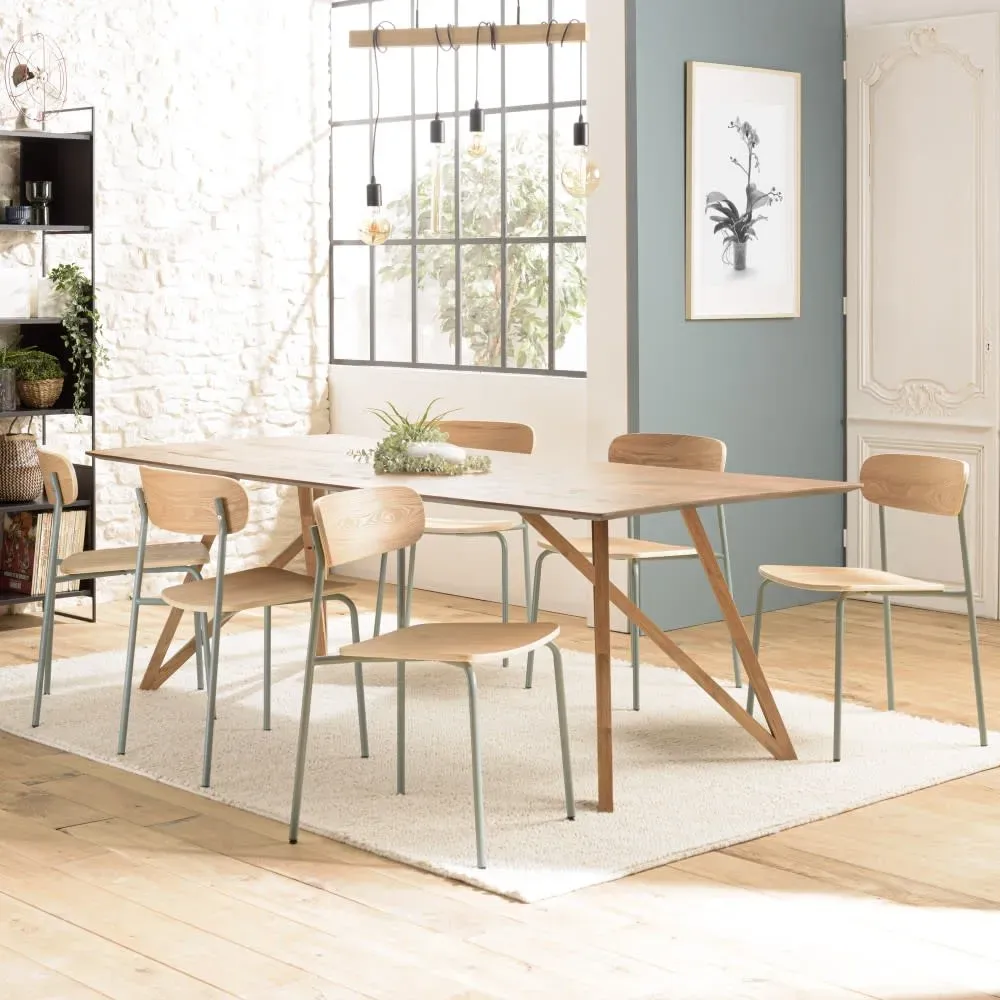 Illustration numéro 2 du produit Lot de 2 chaises « écolier » bois de frêne pieds acier vert d’eau