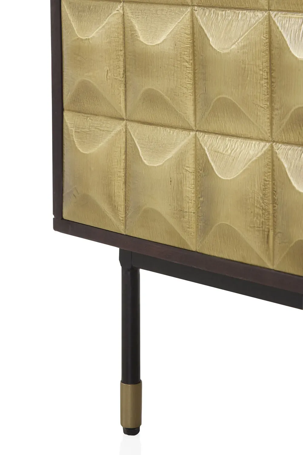 Illustration numéro 2 du produit Buffet 2 portes en manguier massif avec façade en laiton doré