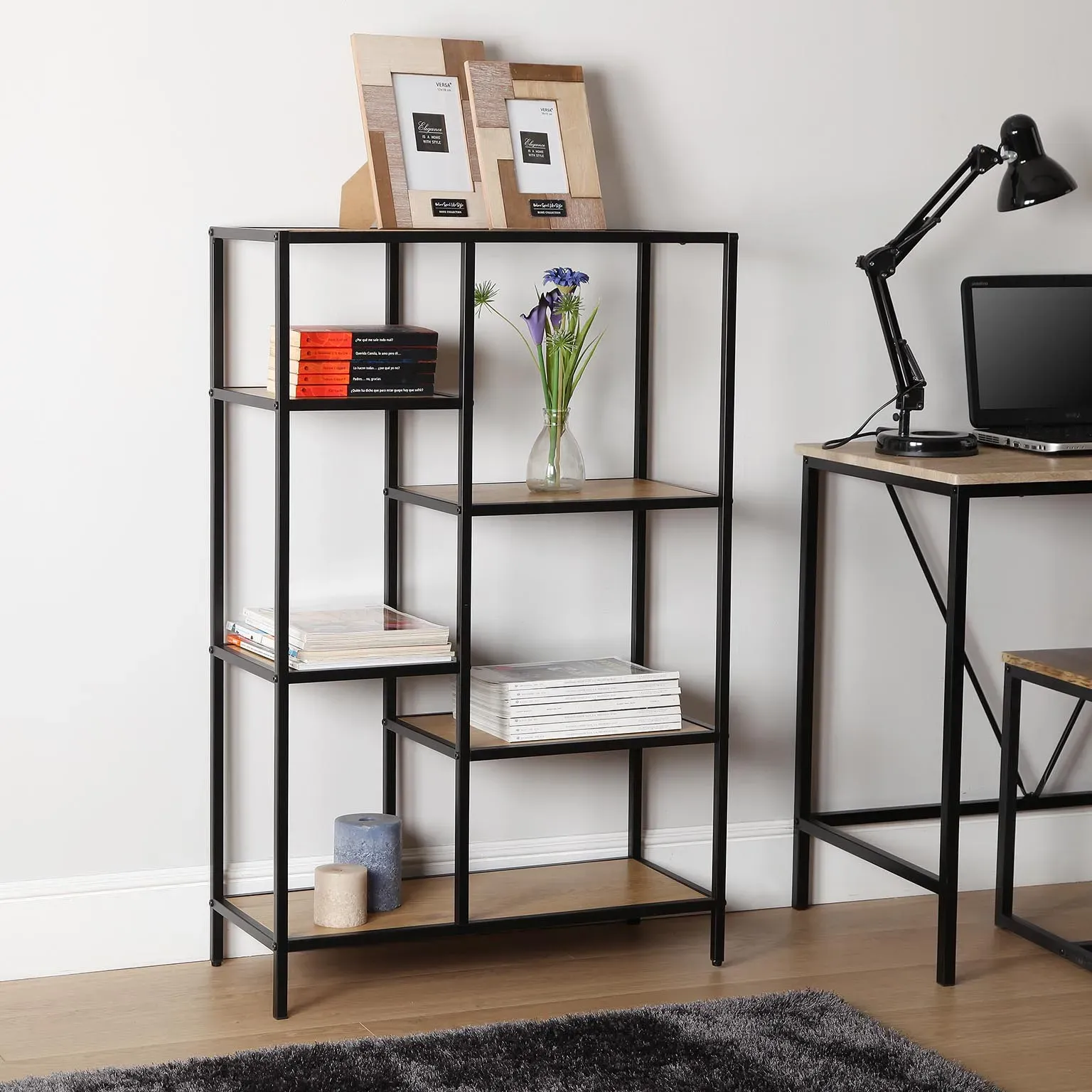 Illustration numéro 2 du produit Etagère 6 étagères en aggloméré imitation bois noir et marron et métal