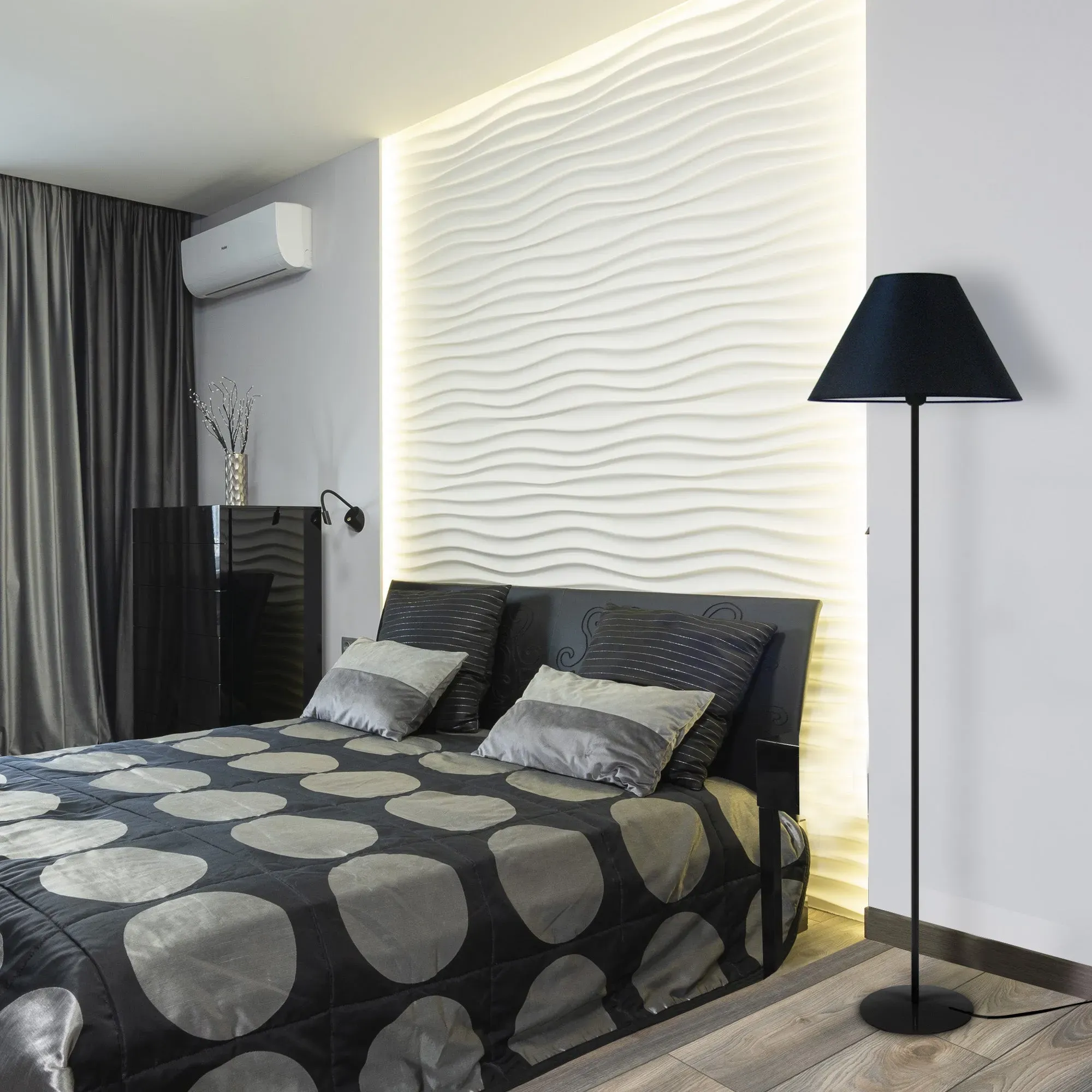 Illustration numéro 2 du produit Lampadaire tissu aluminium 40  cm