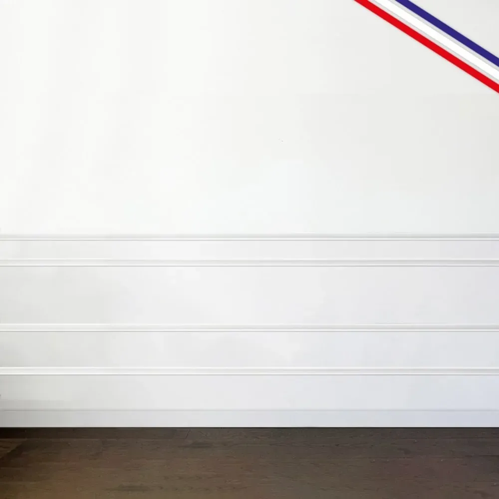 Illustration numéro 2 du produit Kit de moulures murales en Pin des Landes - Prêt à coller et peindre