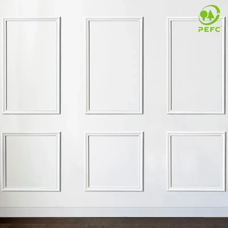 Illustration numéro 2 du produit Kit de 6 moulures murales en Pin des Landes - Prêt à coller et peindre