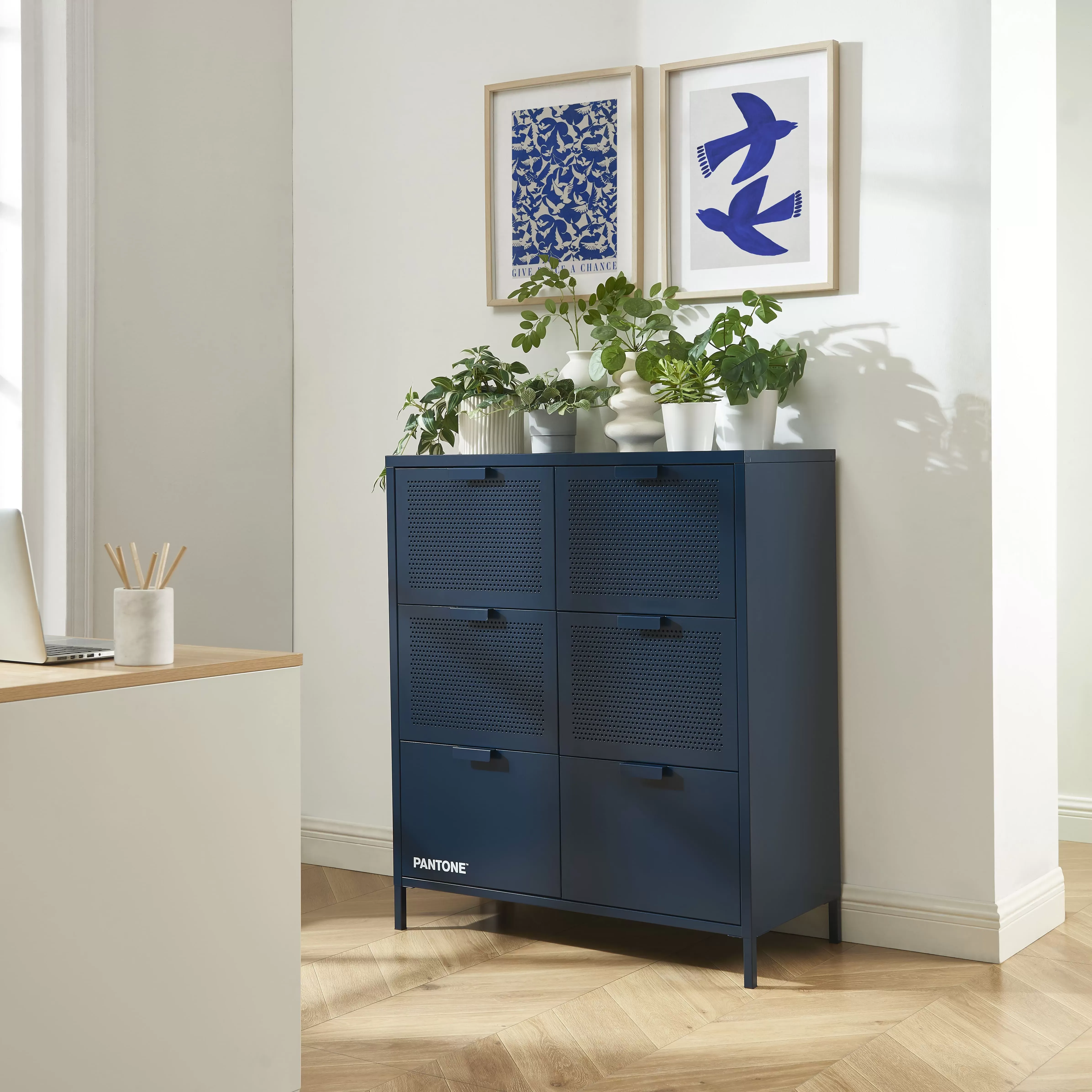 Illustration numéro 2 du produit Commode métal bleu nuit 6 tiroirs 90cm