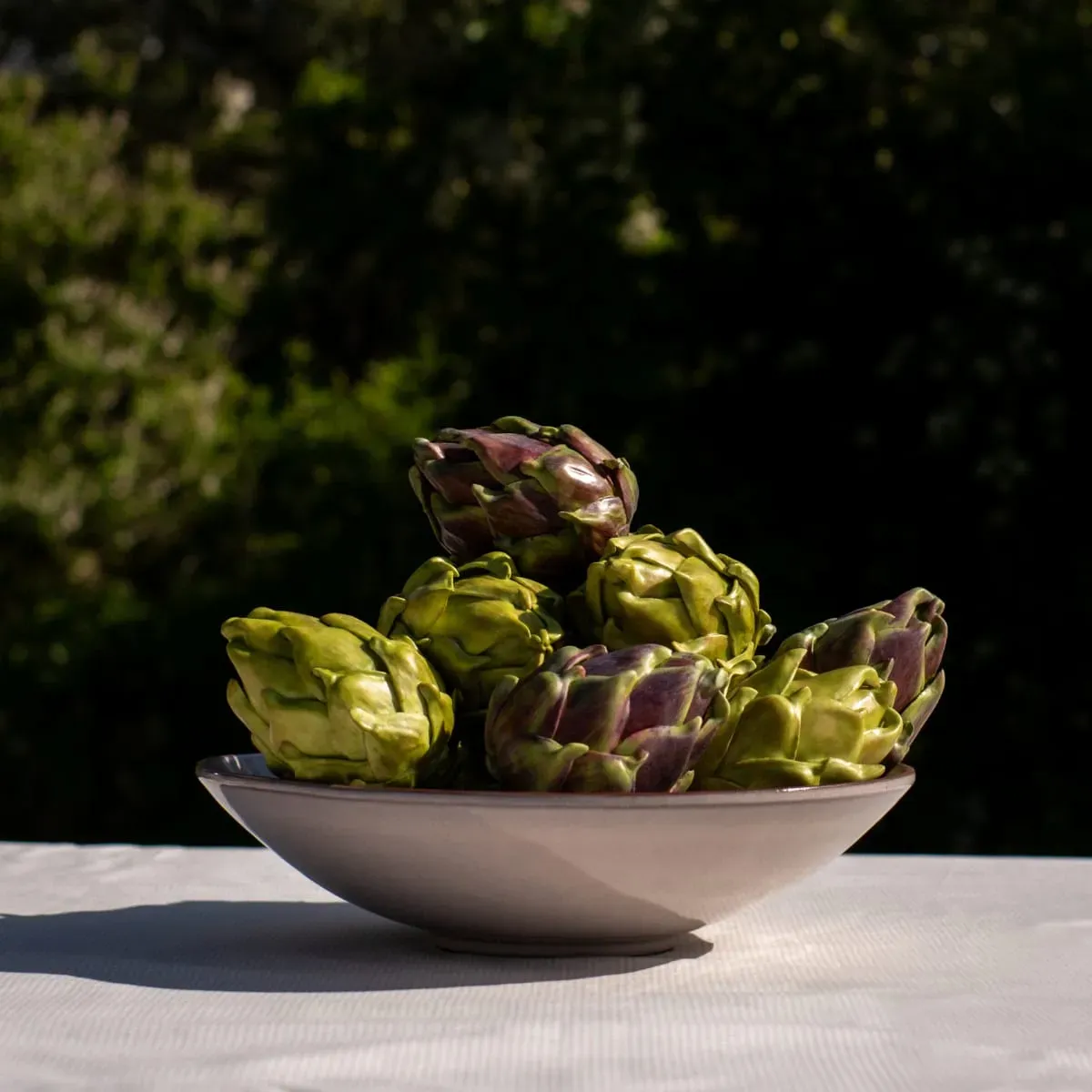 Illustration numéro 2 du produit Tige d'artichaut artificiel verte H8