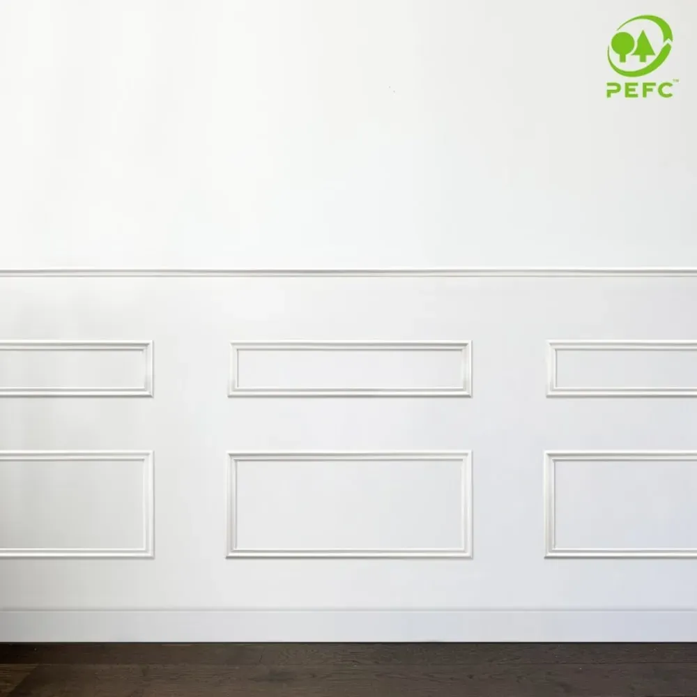 Illustration numéro 2 du produit Kit de 6 moulures murales en Pin des Landes - Prêt à coller et peindre