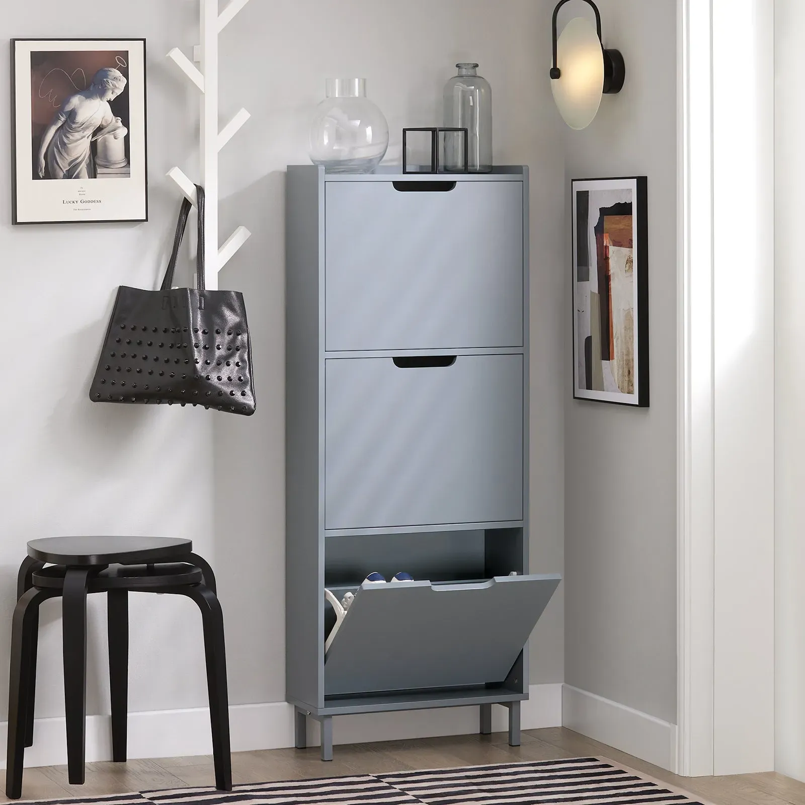 Illustration numéro 2 du produit Armoire à chaussures 3 abattants effet bois gris