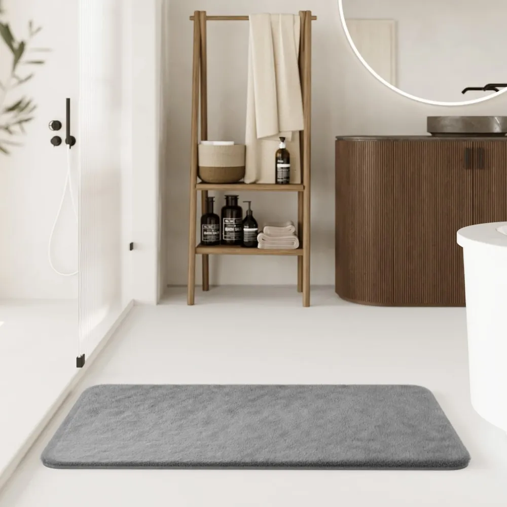 Illustration numéro 2 du produit Tapis de bain doux tufté gris 70x120