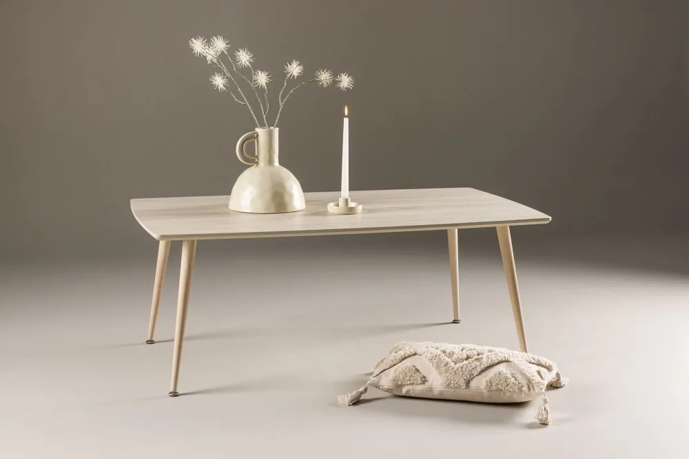 Illustration numéro 2 du produit Table basse rectangulaire 120x70cm en bois clair AZAM naturel