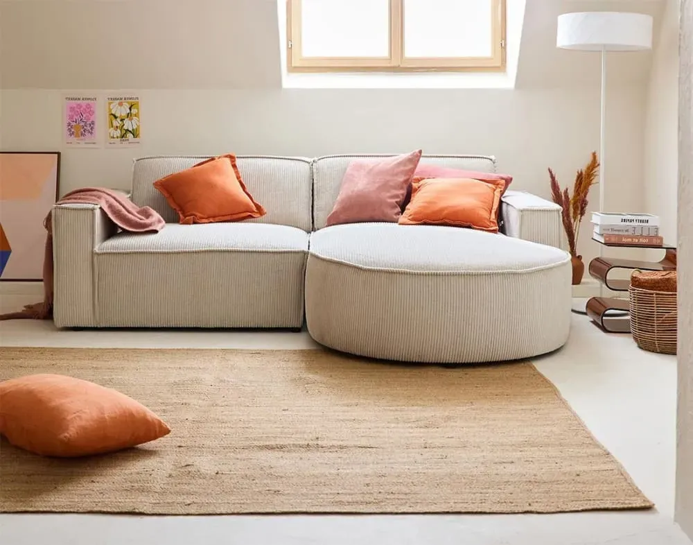 Illustration numéro 2 du produit Canapé d'angle droit 4 places en velours côtelé beige