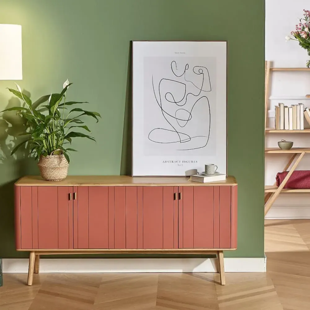 Illustration numéro 2 du produit Buffet plateau en chêne 4 portes rose