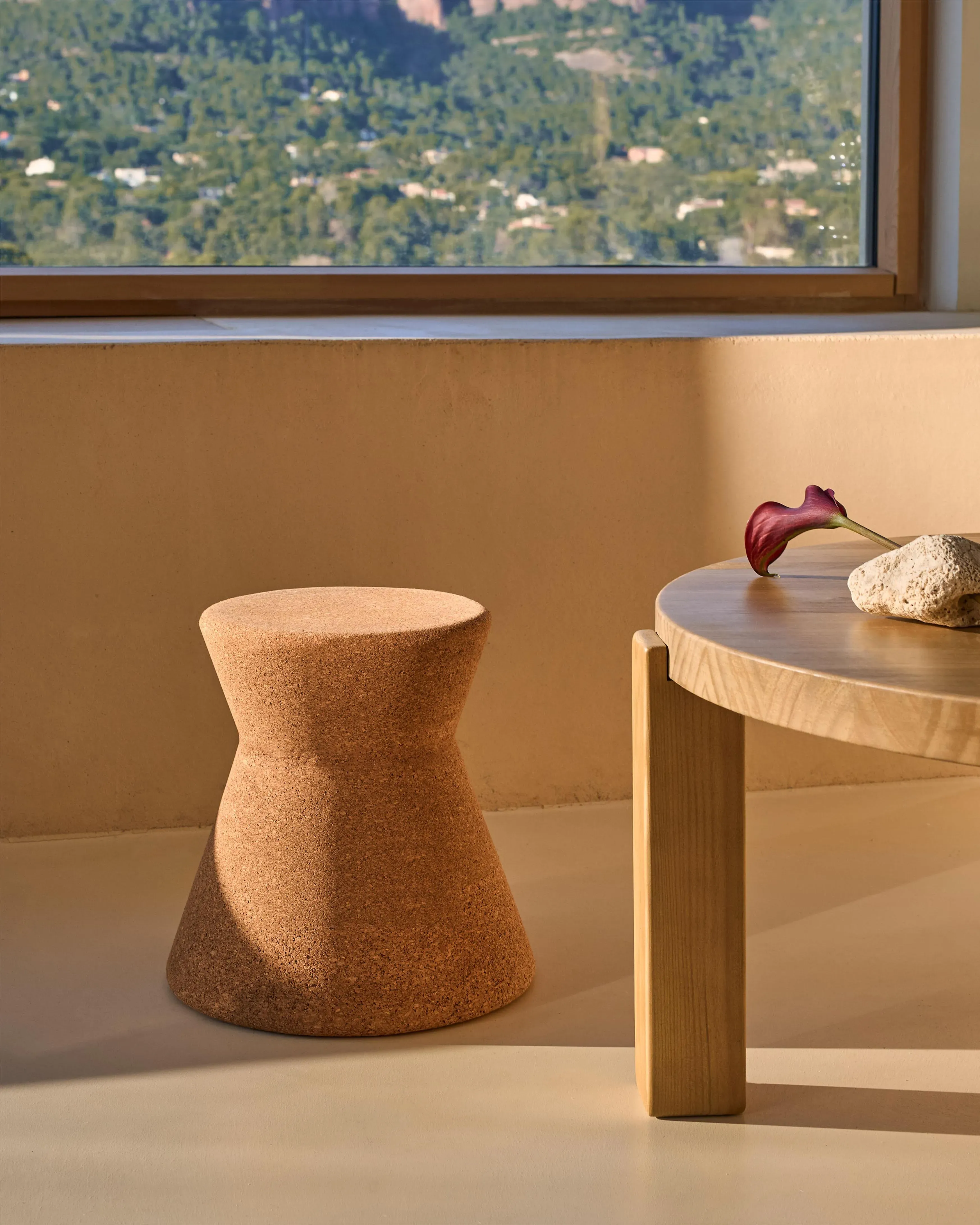 Illustration numéro 2 du produit Tabouret design en liège