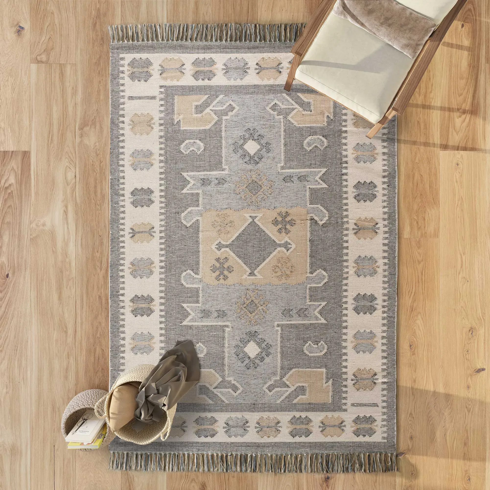 Illustration numéro 2 du produit Tapis en coton ethnique gris/beige  120x170 cm