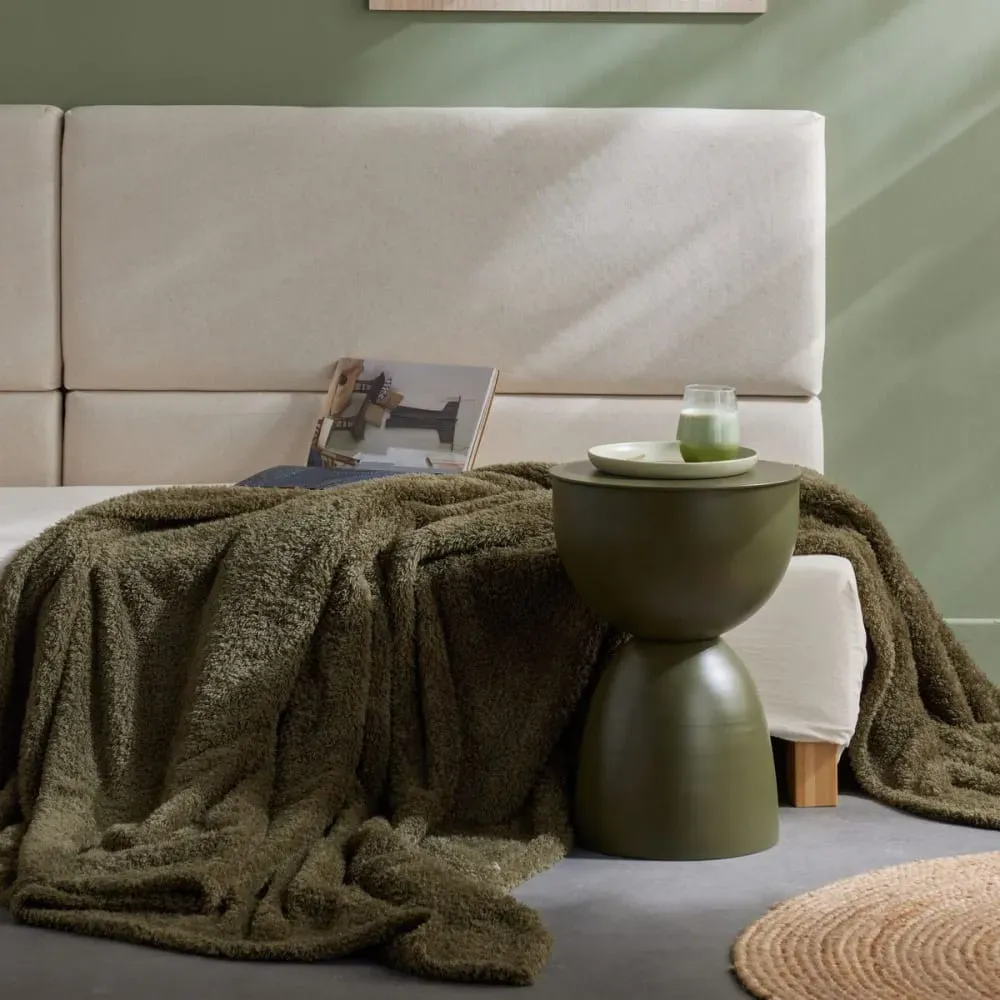 Illustration numéro 2 du produit Plaid polaire uni  130x180cm