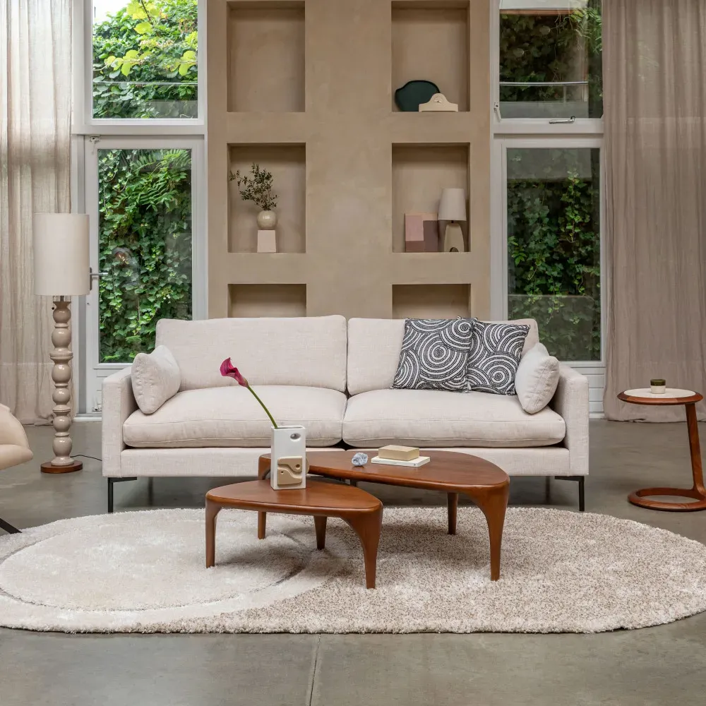 Illustration numéro 2 du produit Canapé 3 places en tissu blanc crème