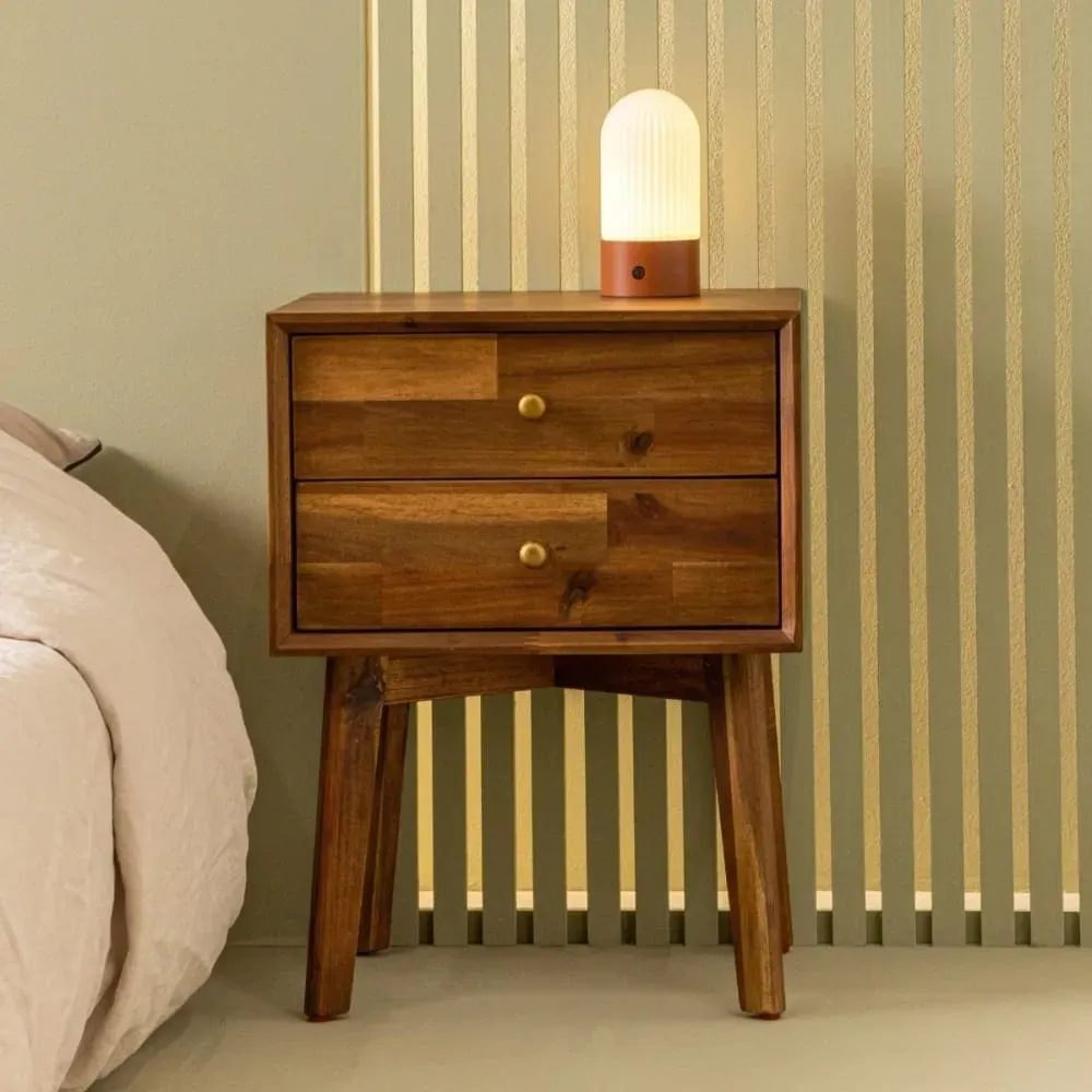 Illustration numéro 2 du produit Chevet 2 tiroirs en acacia massif - L64 cm