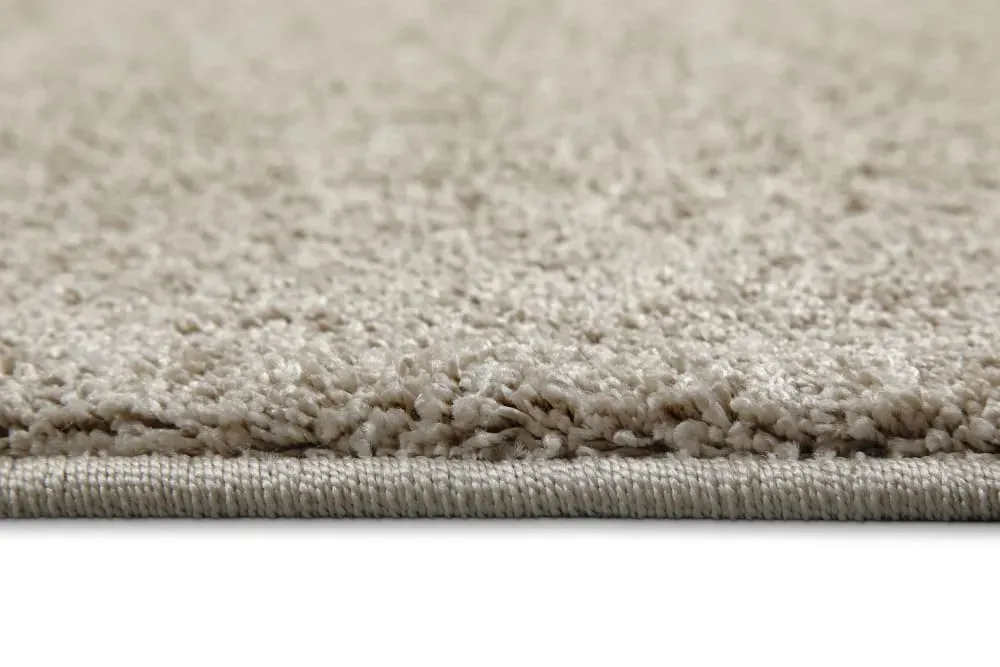 Illustration numéro 2 du produit Tapis uni poils ras beige sable belle densité 80x300