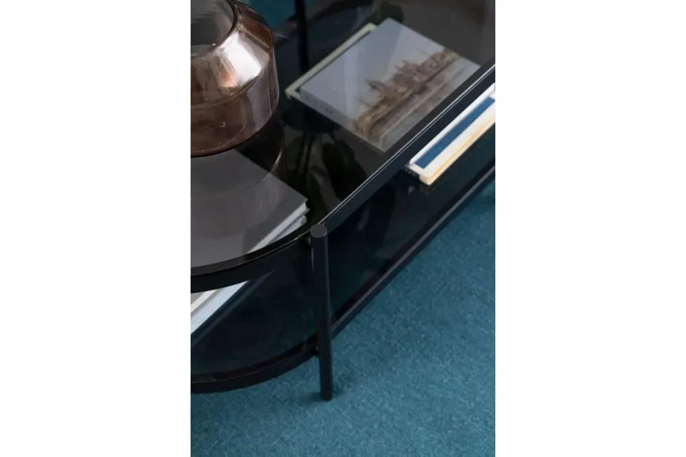 Illustration numéro 2 du produit Table basse ovale en verre et métal noir