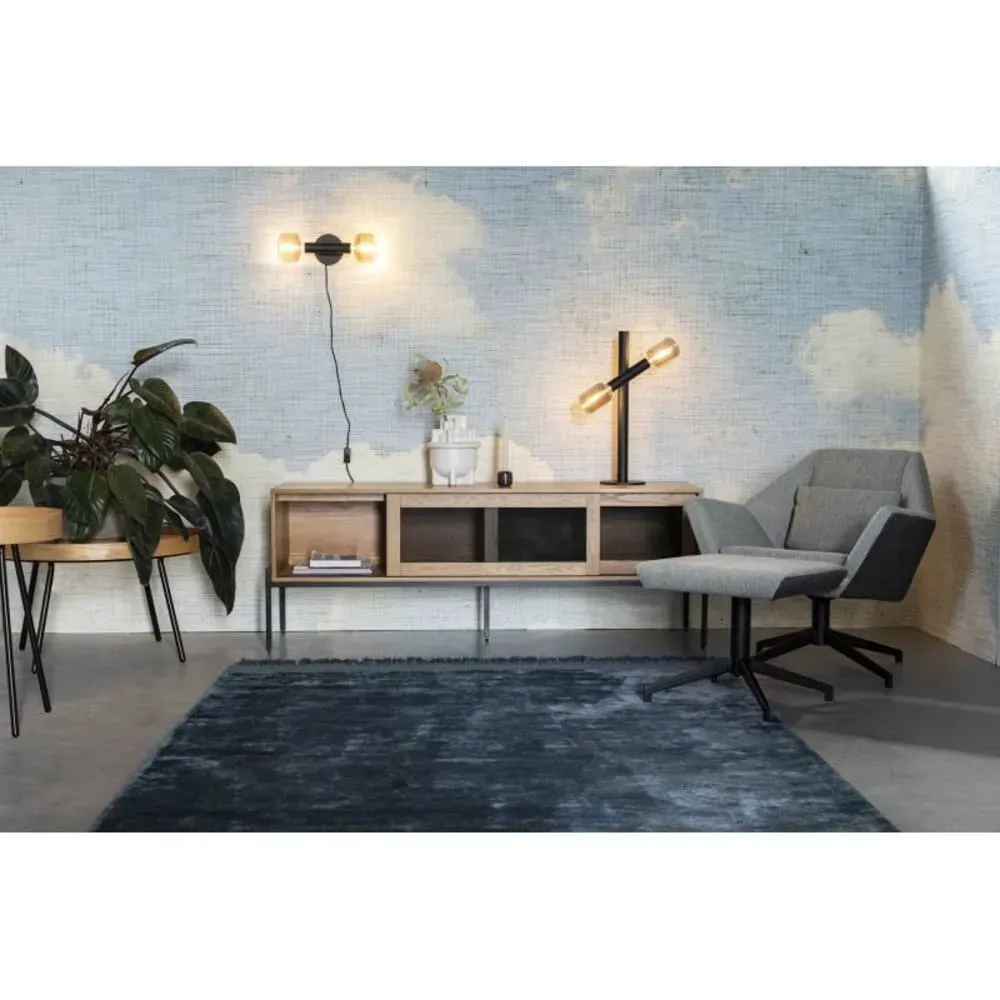 Illustration numéro 2 du produit Buffet en bois