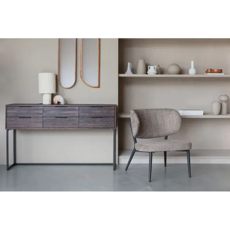 Illustration numéro 2 du produit Buffet en bois marron