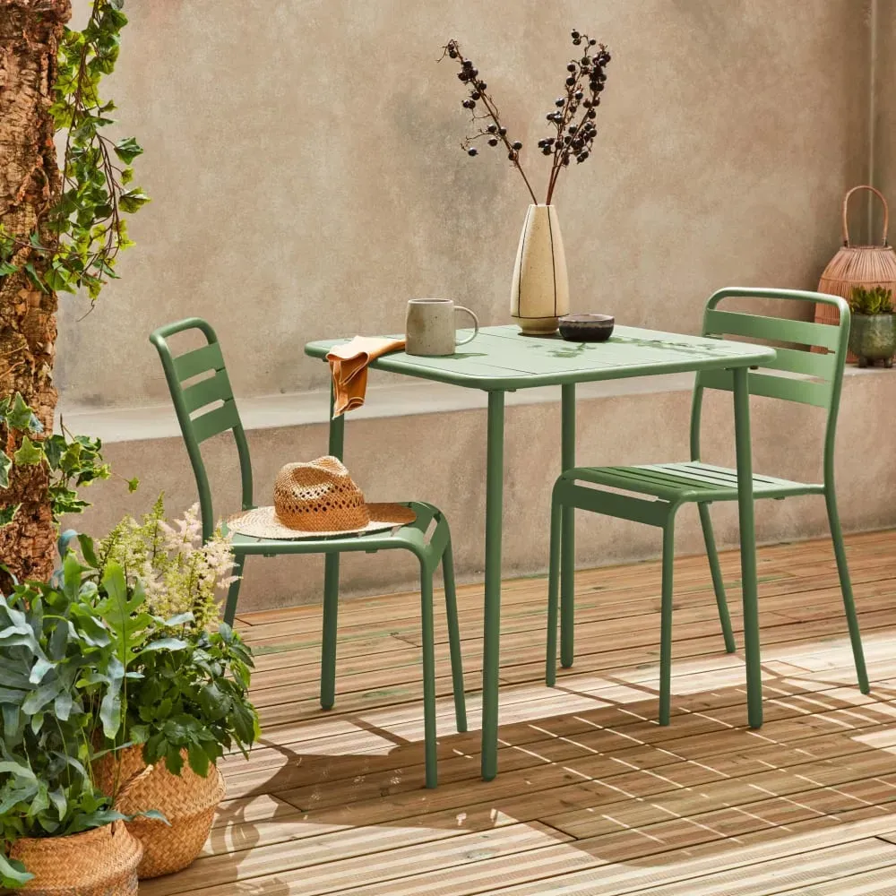 Illustration numéro 2 du produit Table de jardin métal 2 chaises vert