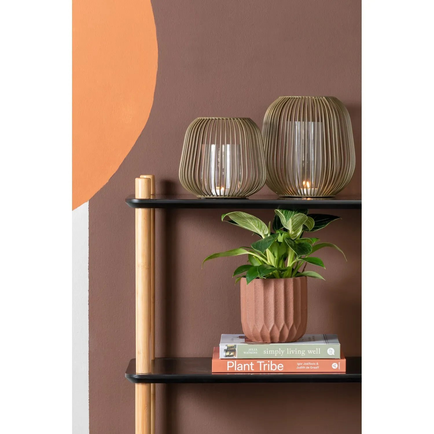 Illustration numéro 2 du produit Lanterne vert mousse