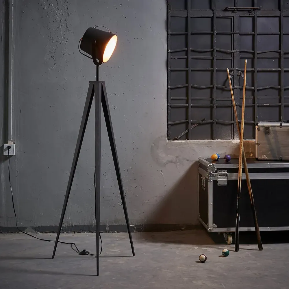 Illustration numéro 2 du produit Lampadaire trépied industriel en métal or rose réglable