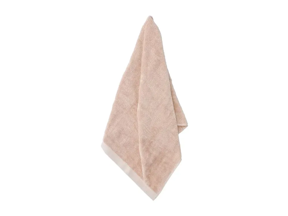 Illustration numéro 2 du produit Serviette en coton bio rose 50x100 cm