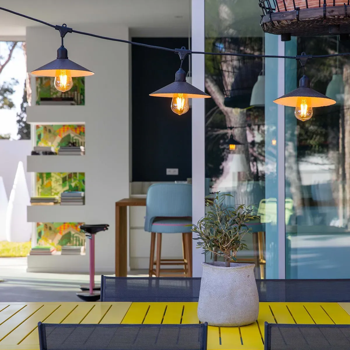 Illustration numéro 2 du produit Lot de 15 guirlandes Acier Noir 6M