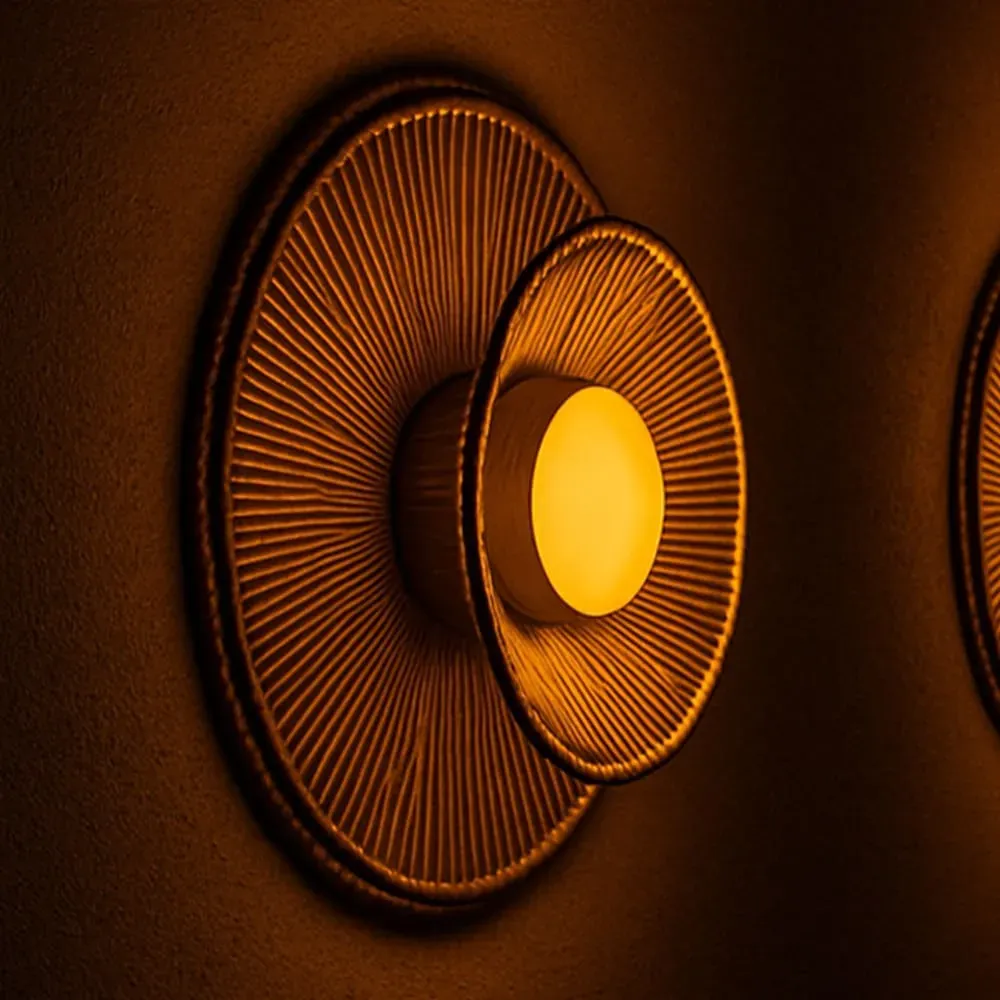 Illustration numéro 2 du produit Applique murale sans fil Rotin Beige D30CM