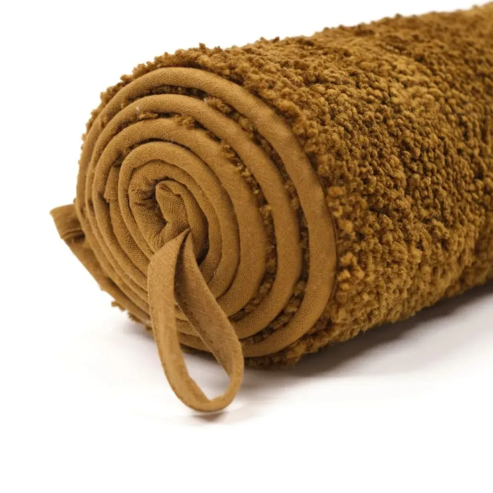 Illustration numéro 2 du produit Tapis tufté uni  90x150 cm