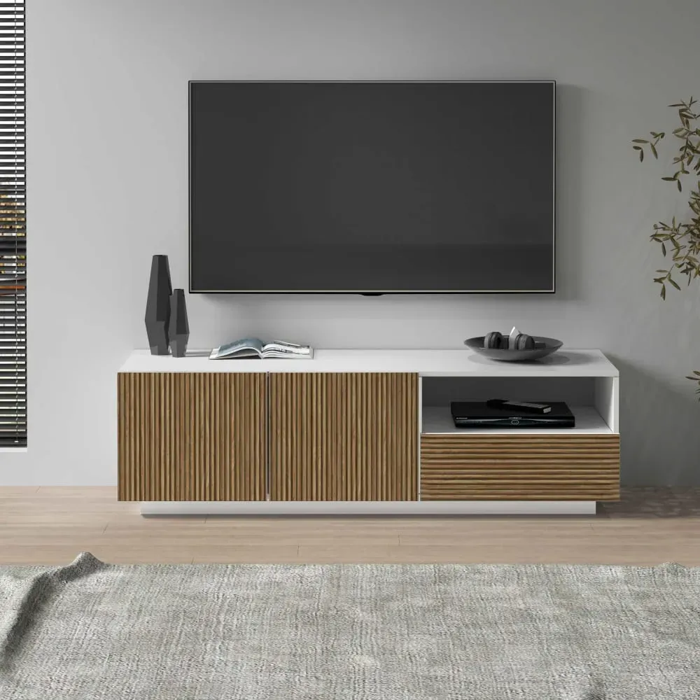 Illustration numéro 2 du produit Meuble tv 2 portes 150 cm effet bois cannelé blanc et bois clair