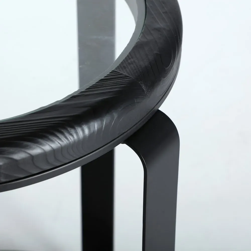 Illustration numéro 2 du produit Table basse en bois de sapin noir  55x55x65 cm