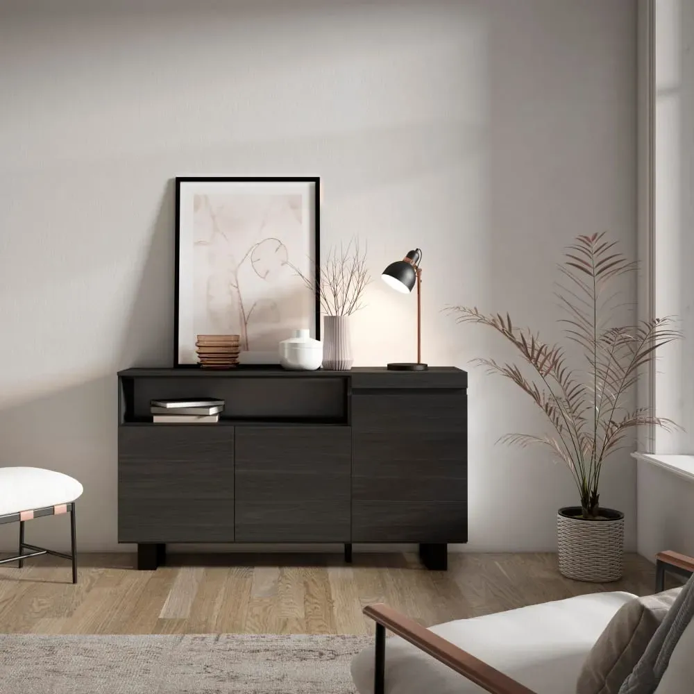 Illustration numéro 2 du produit Buffet effet bois noir 150x35x87cm avec pieds