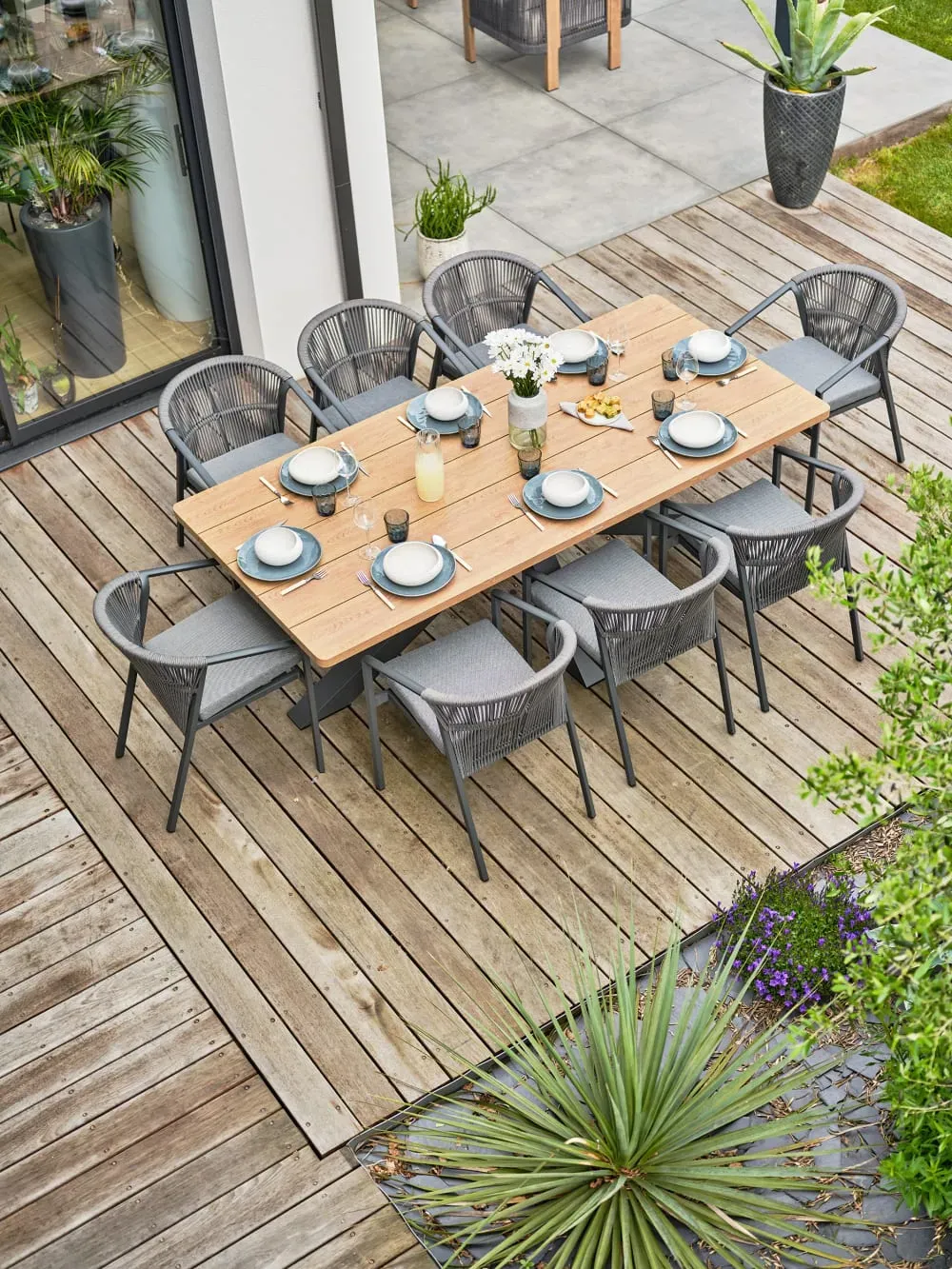 Illustration numéro 2 du produit Ensemble repas de jardin 8 places - Gris anthracite