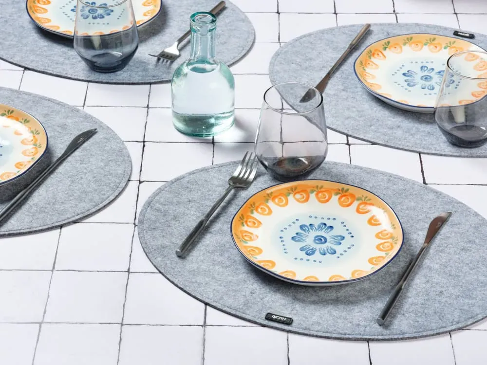 Illustration numéro 2 du produit Lot de 6 set de table en feutre recyclé gris