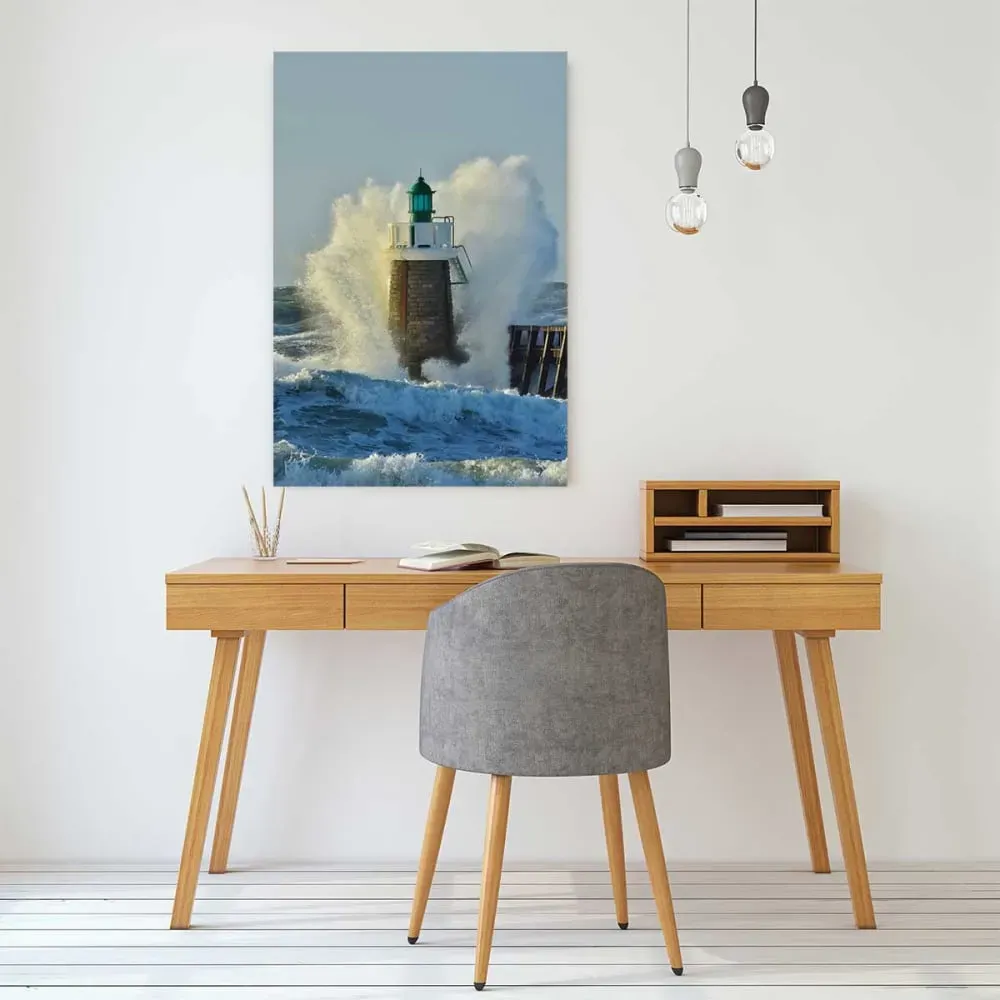 Illustration numéro 2 du produit Tableau tempête sur le phare imprimé sur toile 60x90 cm