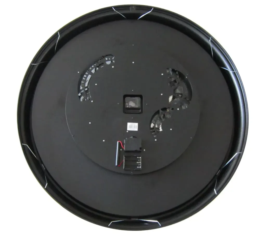 Illustration numéro 2 du produit Horloge mécanismes noir et doré 80cm