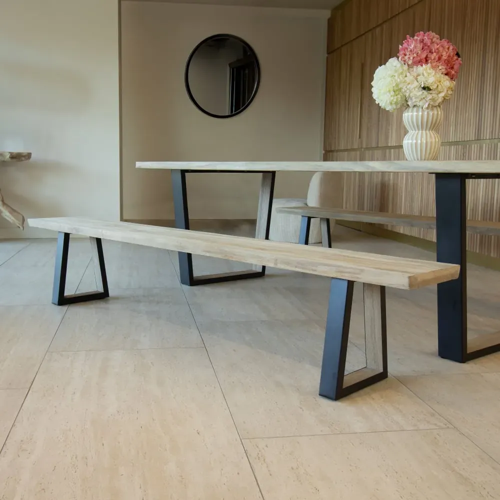 Illustration numéro 2 du produit Lot de 2 bancs en bois d'acacia 230cm