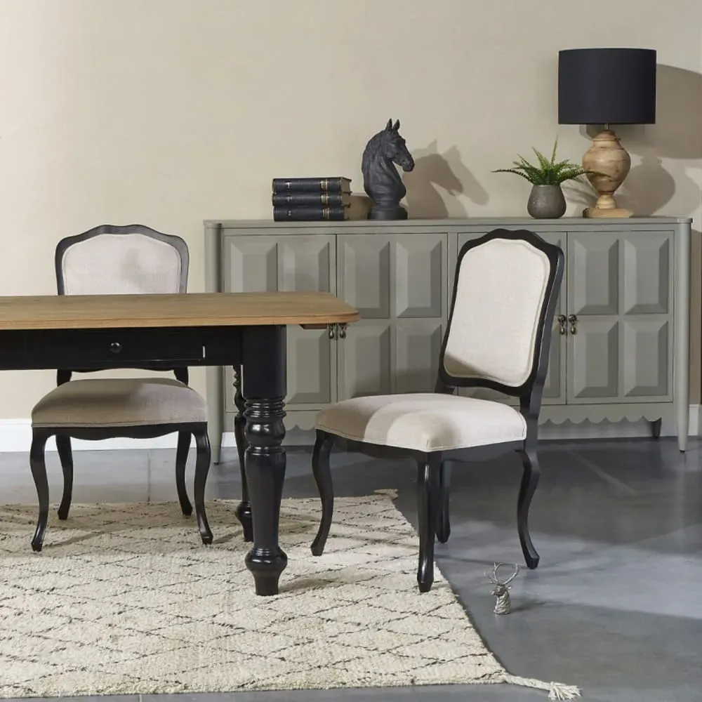 Illustration numéro 2 du produit Lot de 2 chaises style romantique en hévéa et lin premium noir