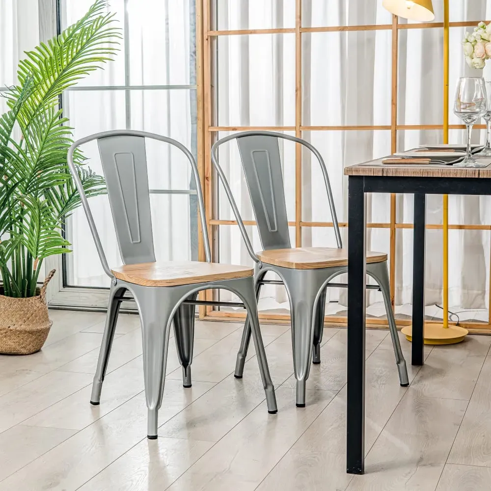 Illustration numéro 2 du produit Lot de 4 chaises industrielles en métal et bois de frêne