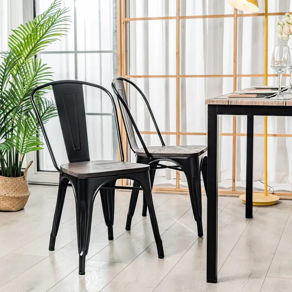 Illustration numéro 2 du produit Lot de 4 chaises industrielles en métal et bois de frêne