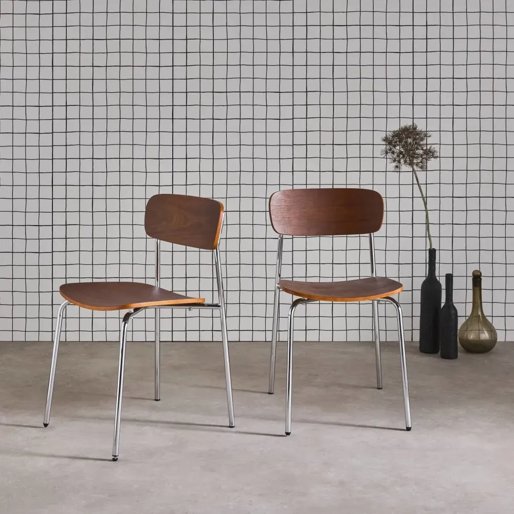 Illustration numéro 2 du produit Chaise vintage effet noyer et pieds métal chromé (lot de 2)