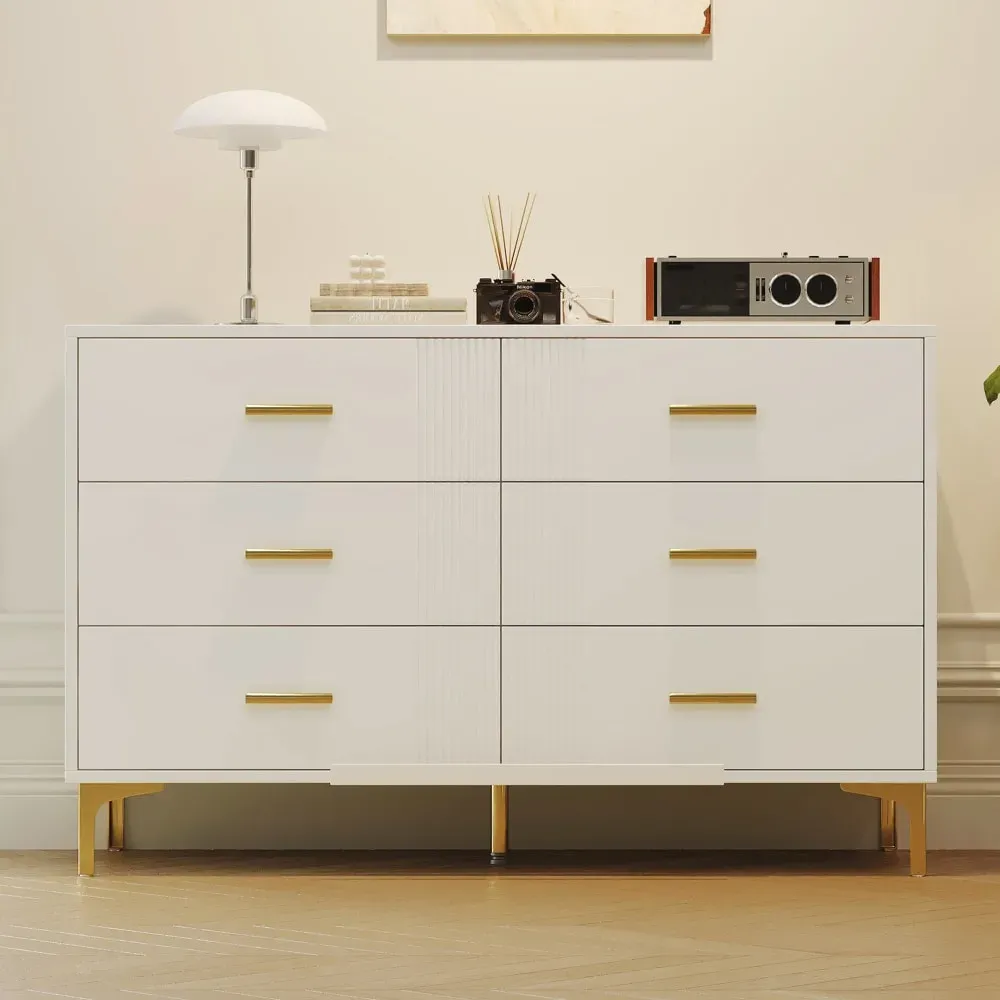 Illustration numéro 2 du produit Commode blanche élégante à 6 tiroirs motif ondulé accents dorées