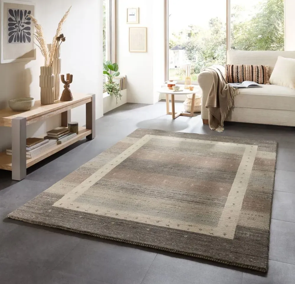 Illustration numéro 2 du produit Tapis en laine tissé à la main argent 90x160 cm