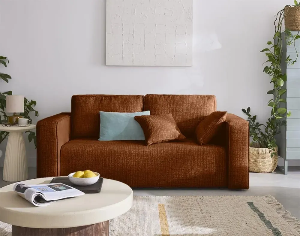 Illustration numéro 2 du produit Canapé droit 2 places en tissu velours relief terracotta