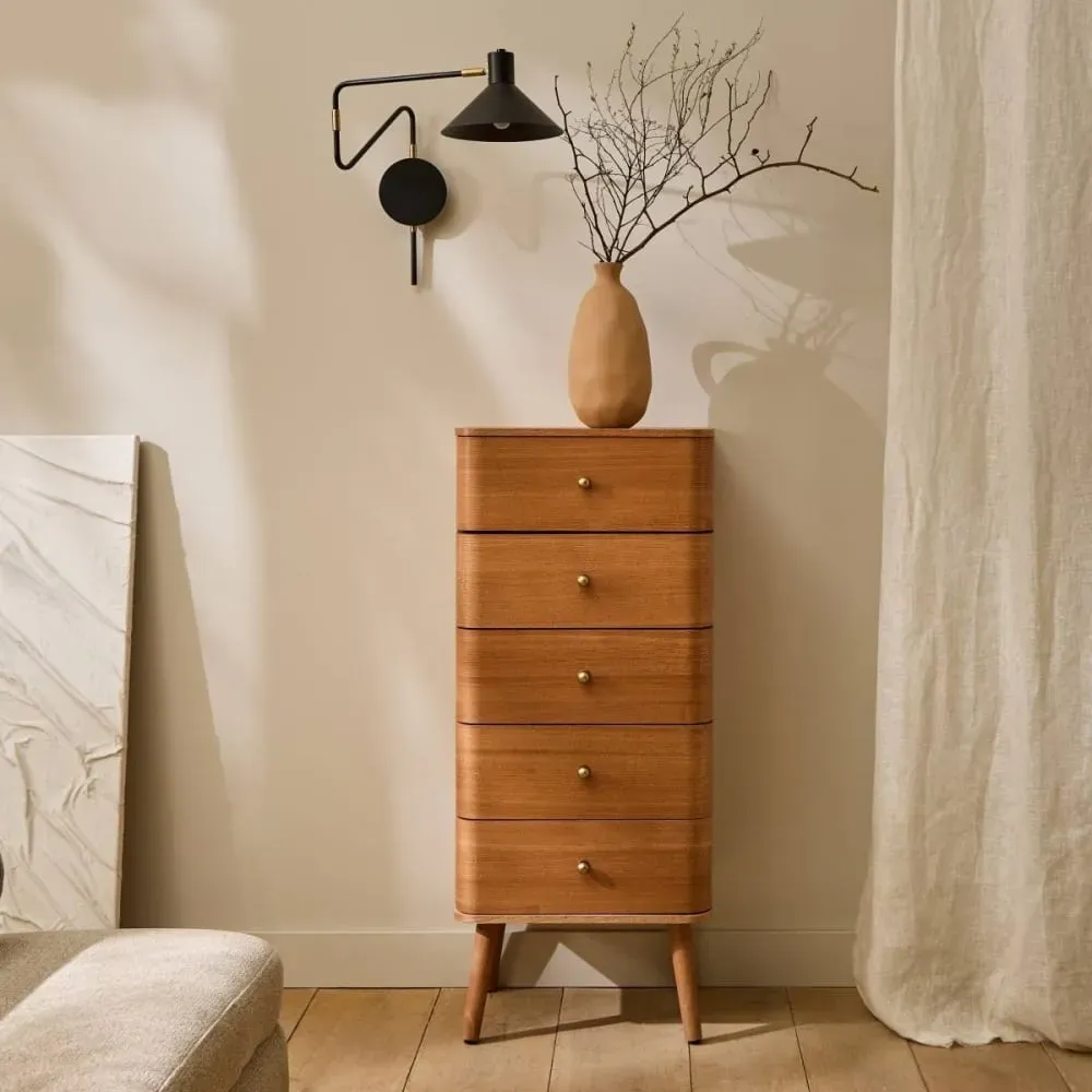 Illustration numéro 2 du produit Chiffonnier 5 tiroirs avec bords arrondis et placage bois H100 cm