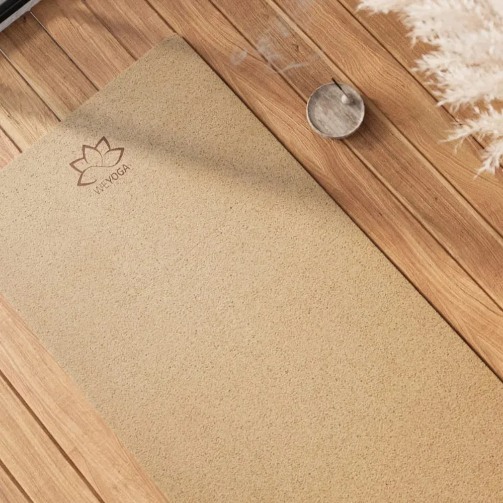 Illustration numéro 2 du produit Tapis descente de lit de bien-être yoga liège marron 60x190