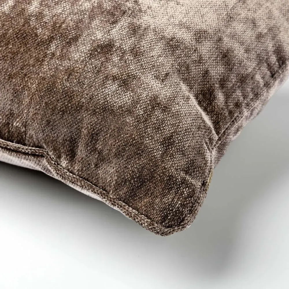 Illustration numéro 2 du produit coussin marron 45x45 cm